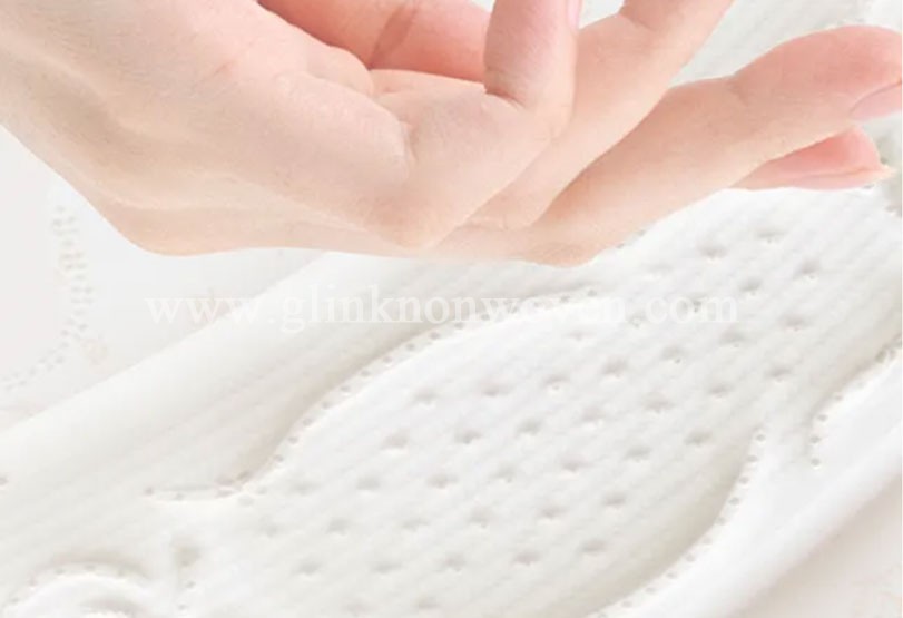 soft sanitary napkin